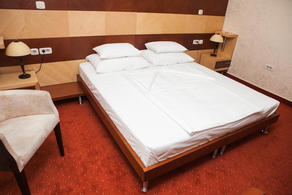 Hotel Marshal Nikšić 部屋 写真