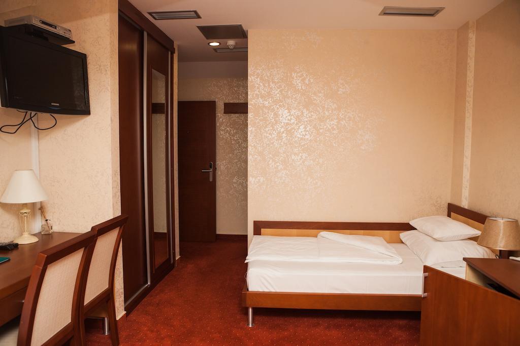 Hotel Marshal Nikšić 部屋 写真